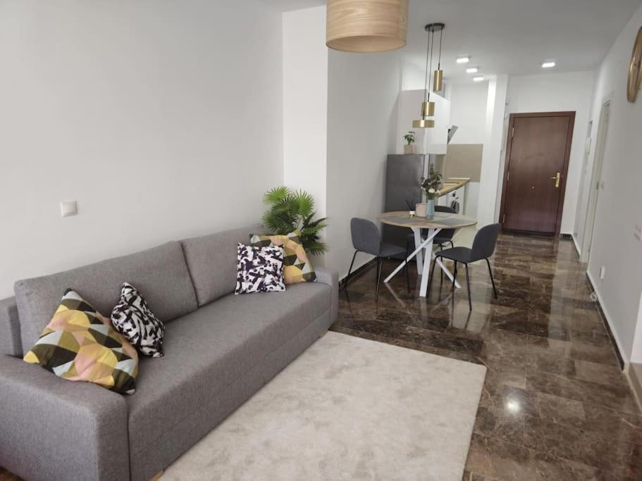 Tao City Center Apartment With Fee Wifi And Air Con By Namaste Elite Torremolinos Esterno foto